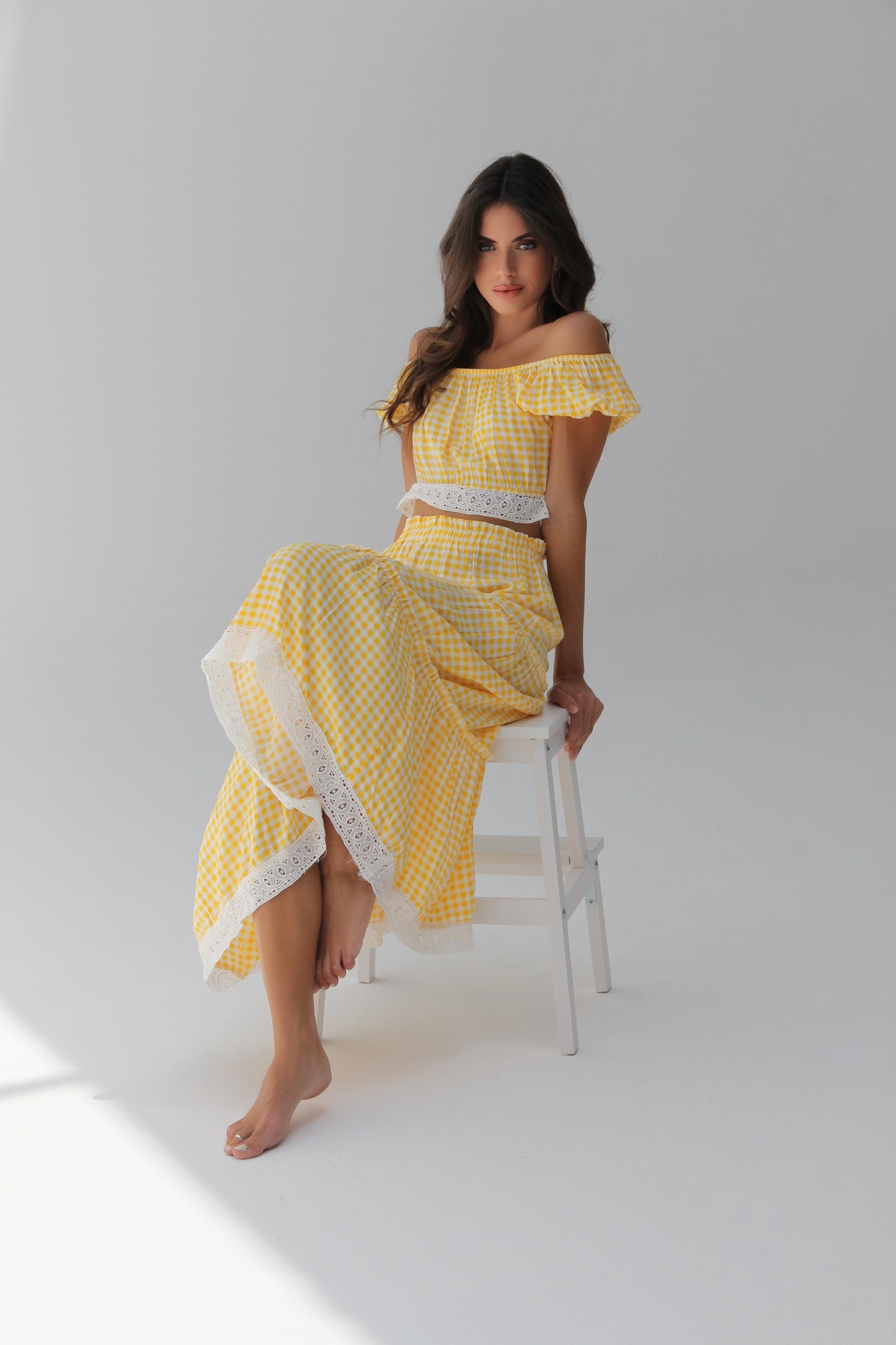 Jaune Lace Set