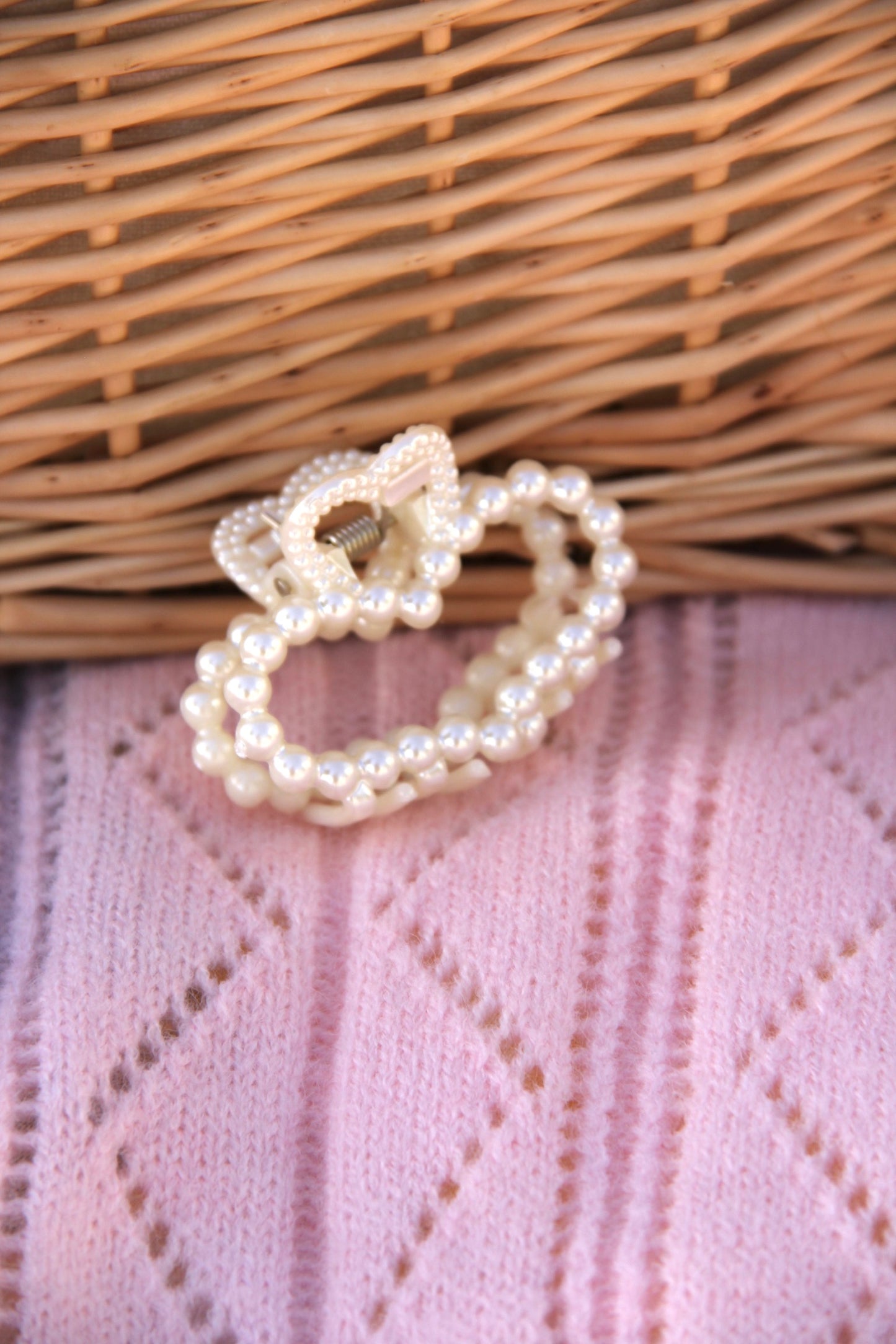 Pearl Heart Hair Clip