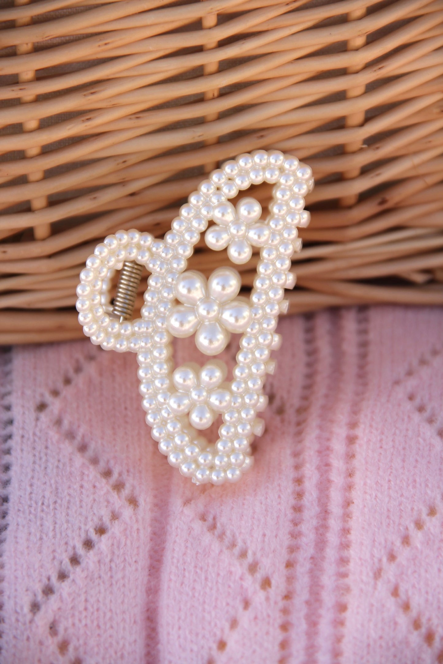 Pearl Flower Hair Clip