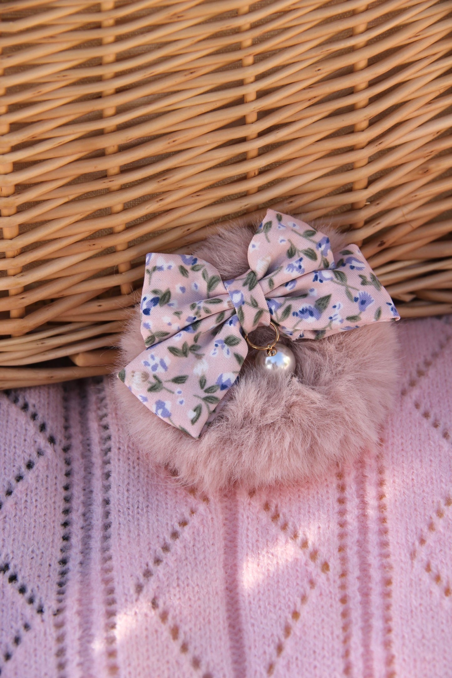 Flower Garden Fluffy Tie