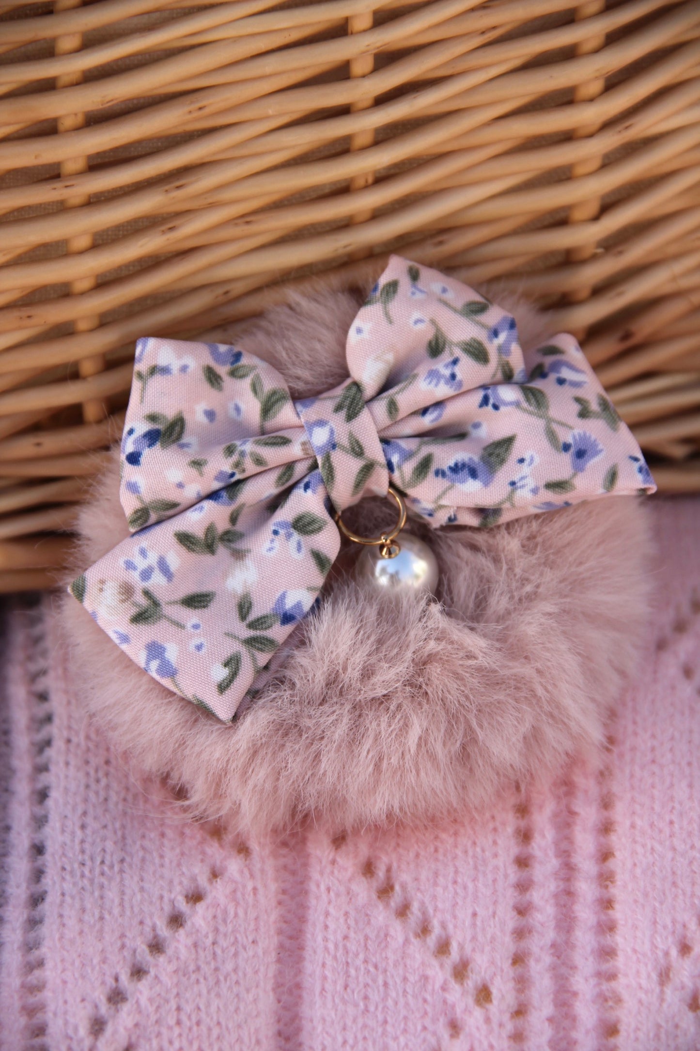 Flower Garden Fluffy Tie